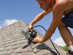 Siding Nailers Vs Roofing Nailers: Which One Should You Choose? | Tools ...