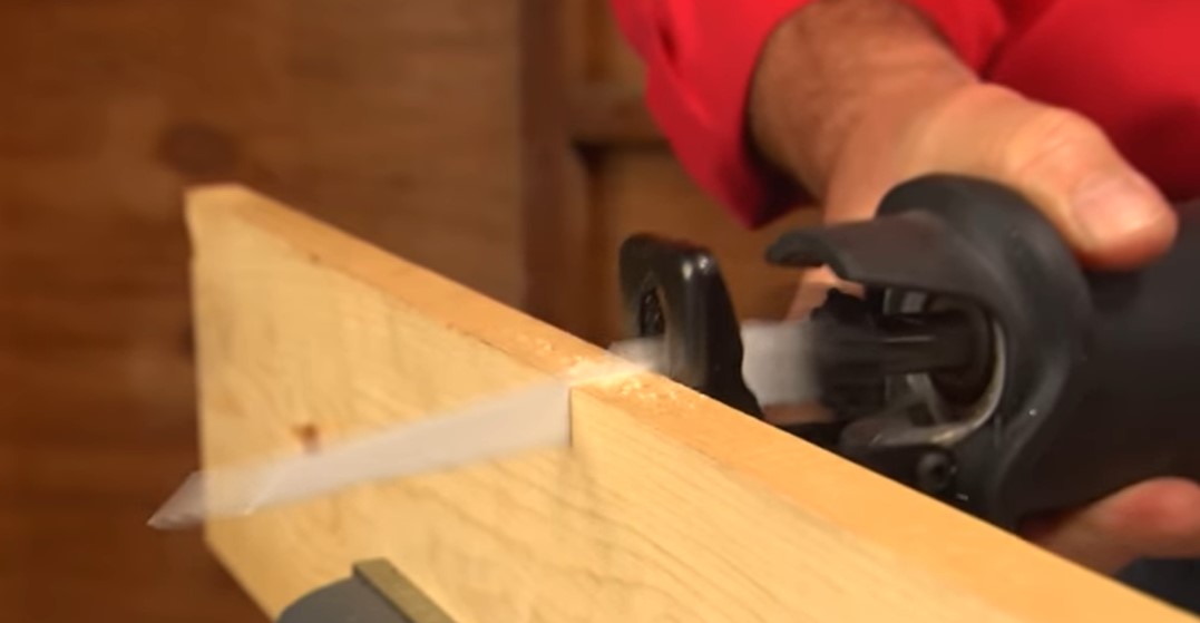 how-to-cut-straight-with-a-reciprocating-saw-tools-mirror
