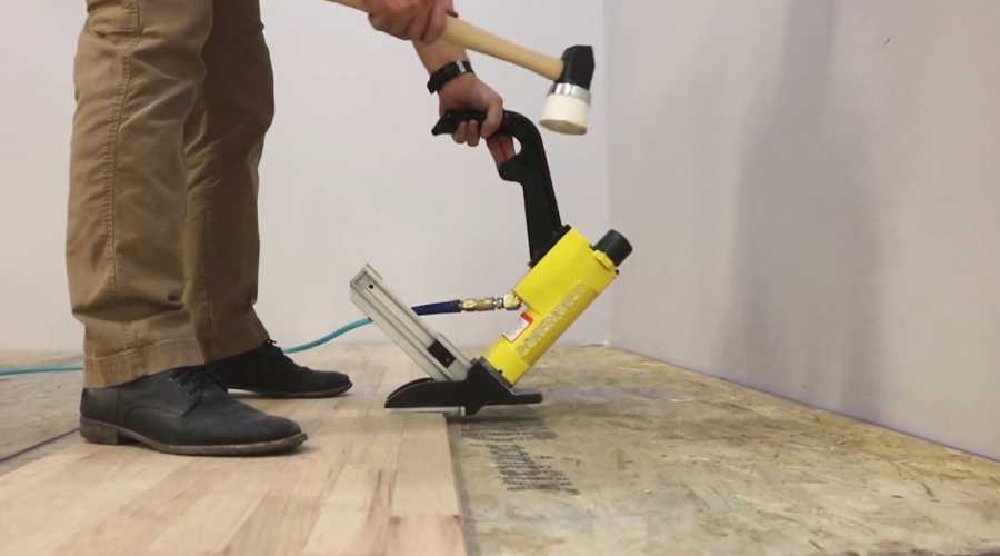 Using flooring stapler for installing laminate flooring