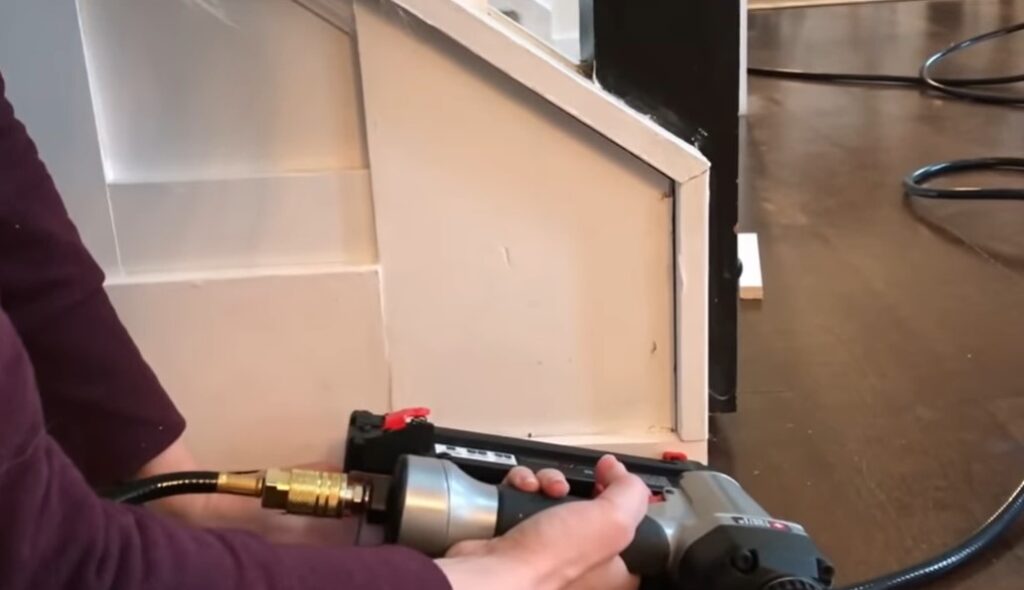 How To Use A Nail Gun With Compressor