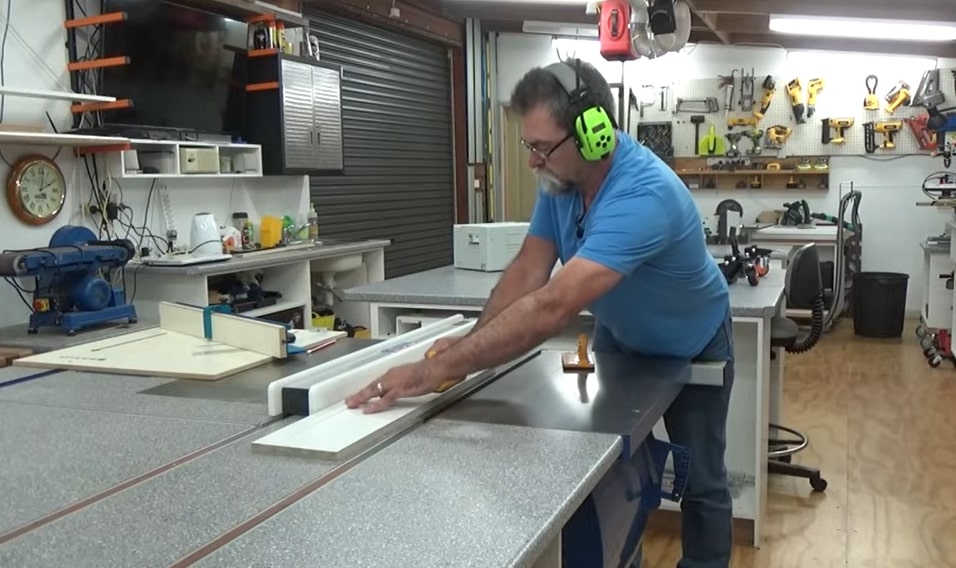 Preparing The Melamine Board For Cutting