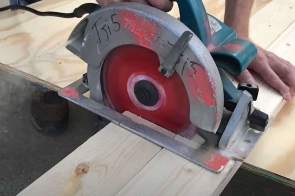 Why Does My Circular Saw Keep Stopping? Find Out Now! Tools Mirror